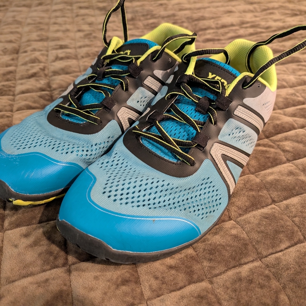 Xero Shoes Men's 11.5 Blue HFS Lightweight Road Runner Barefoot